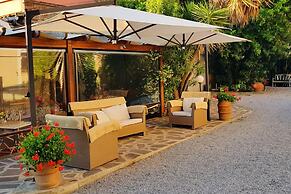 Apartment Papavero Seaside and Pool
