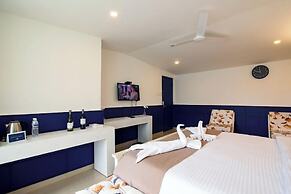 Hibis Hotels and Resorts
