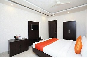 HOTEL G20 INN