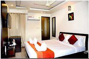 HOTEL G20 INN
