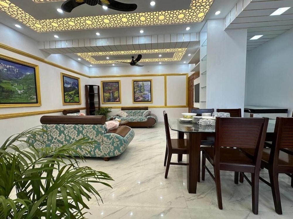City view hotel and Apartment