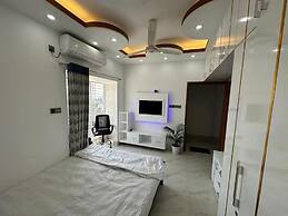 City view hotel and Apartment