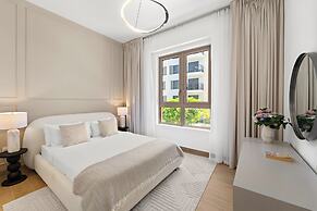 1BR La Sirene Waterfront Escape