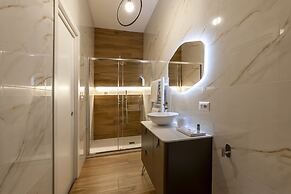 Casa Mare Beachfront Luxury Suites