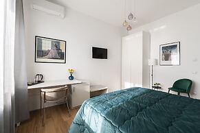 Casa Mare Beachfront Luxury Suites