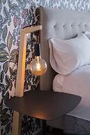 Casa Mare Beachfront Luxury Suites