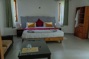 Footprints kinigi lodge