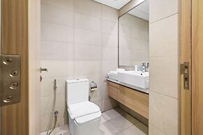 Chic Modern Studio in Meydan