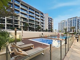 Chic Modern Studio in Meydan