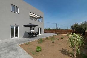 Elhasa Laganas Villa by Elite
