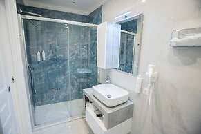 Gentile Suite Decumani