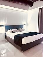 Gentile Suite Decumani