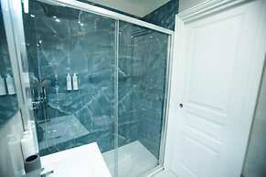 Gentile Suite Decumani