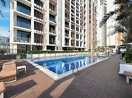 Bright Modern Studio in Meydan