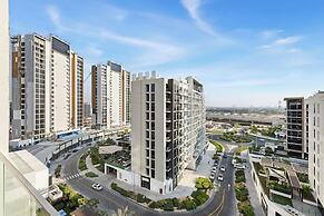 Bright Modern Studio in Meydan