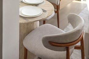 Bright Modern Studio in Meydan