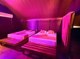 Kolla Watersong Eco Cabana resort
