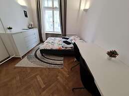 Fantastic Inn Warsaw - Okólnik