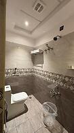 Hotel Thanga Airaa