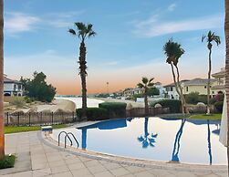 5BR M Private Villa Direct Beach Access