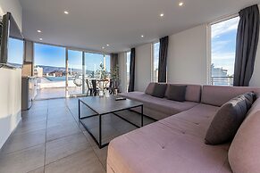 Acropolis Magical View Suite, Metro Kerameikos
