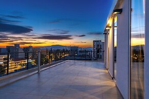 Acropolis Magical View Suite, Metro Kerameikos
