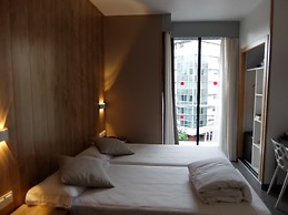 HOTEL MEDICIS