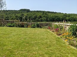 Knowle House