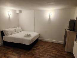 City Sparrow Apartments