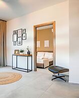 UrbanBay Hotel & Spa