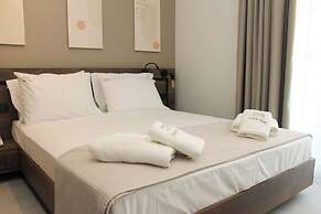 UrbanBay Hotel & Spa