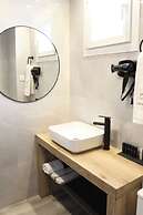 UrbanBay Hotel & Spa