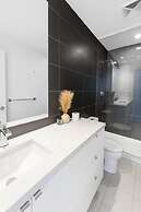 Iceboat Elegance Suites