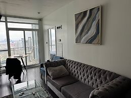 Iceboat Elegance Suites