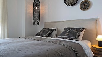 Aster Apartments