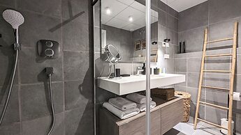 Aster Apartments
