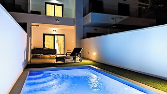Panoramic Apartments