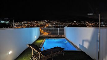 Panoramic Apartments