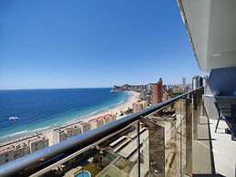 Sunset Cliffs Apartments Tower 1