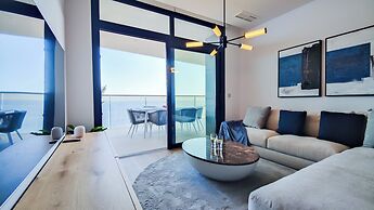 Sunset Cliffs Apartments Tower 1