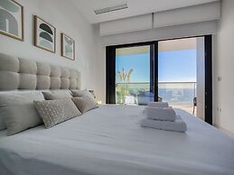 Sunset Cliffs Apartments Tower 1
