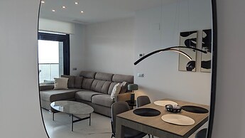 Sunset Cliffs Apartments Tower 1