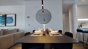 Sunset Cliffs Apartments Tower 1