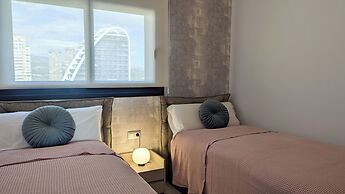 Sunset Cliffs Apartments Tower 1
