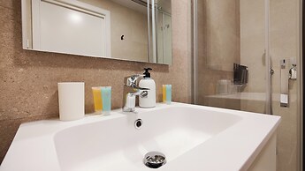 Sunset Cliffs Apartments Tower 1