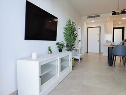 Sunset Cliffs Apartments Tower 1