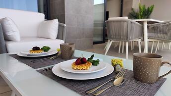 Sunset Cliffs Apartments Tower 1