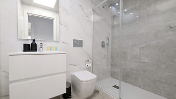 Sunset Cliffs Apartments Tower 2
