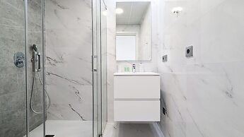 Sunset Cliffs Apartments Tower 2