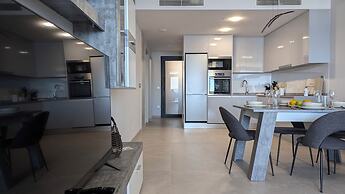 Sunset Cliffs Apartments Tower 2